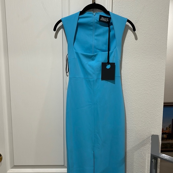 Solace London blue maxi dress. Size 0 (xs). Thick fabric. flattering fit. - Picture 3 of 4